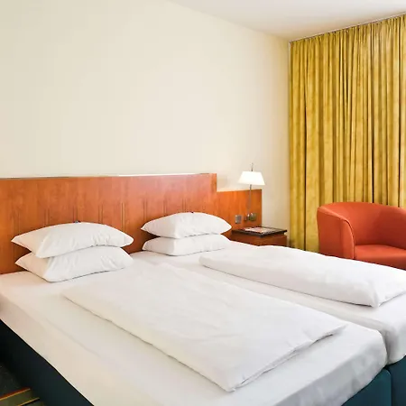 Mercure Am Messeplatz Hotel 4*