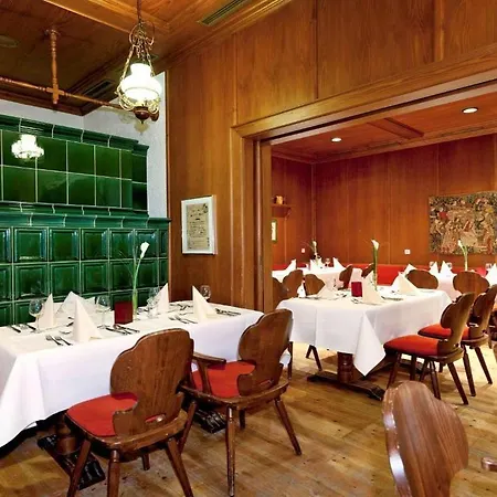 Mercure Am Messeplatz 4*