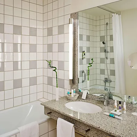 Mercure Am Messeplatz 4*