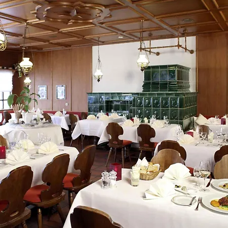 Mercure Am Messeplatz 4* אופנבורג
