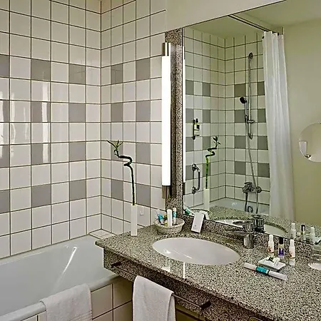 Mercure Am Messeplatz Szálloda 4*