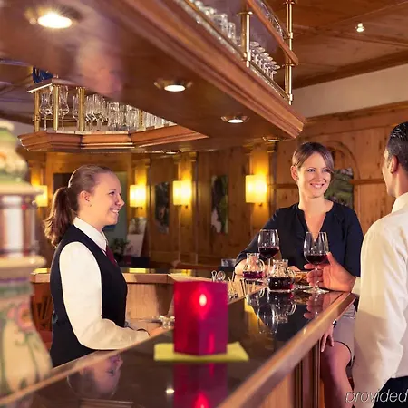 Mercure Am Messeplatz 4*