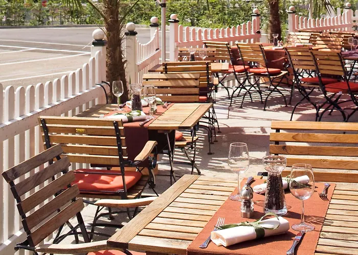 Mercure Am Messeplatz 4* אופנבורג